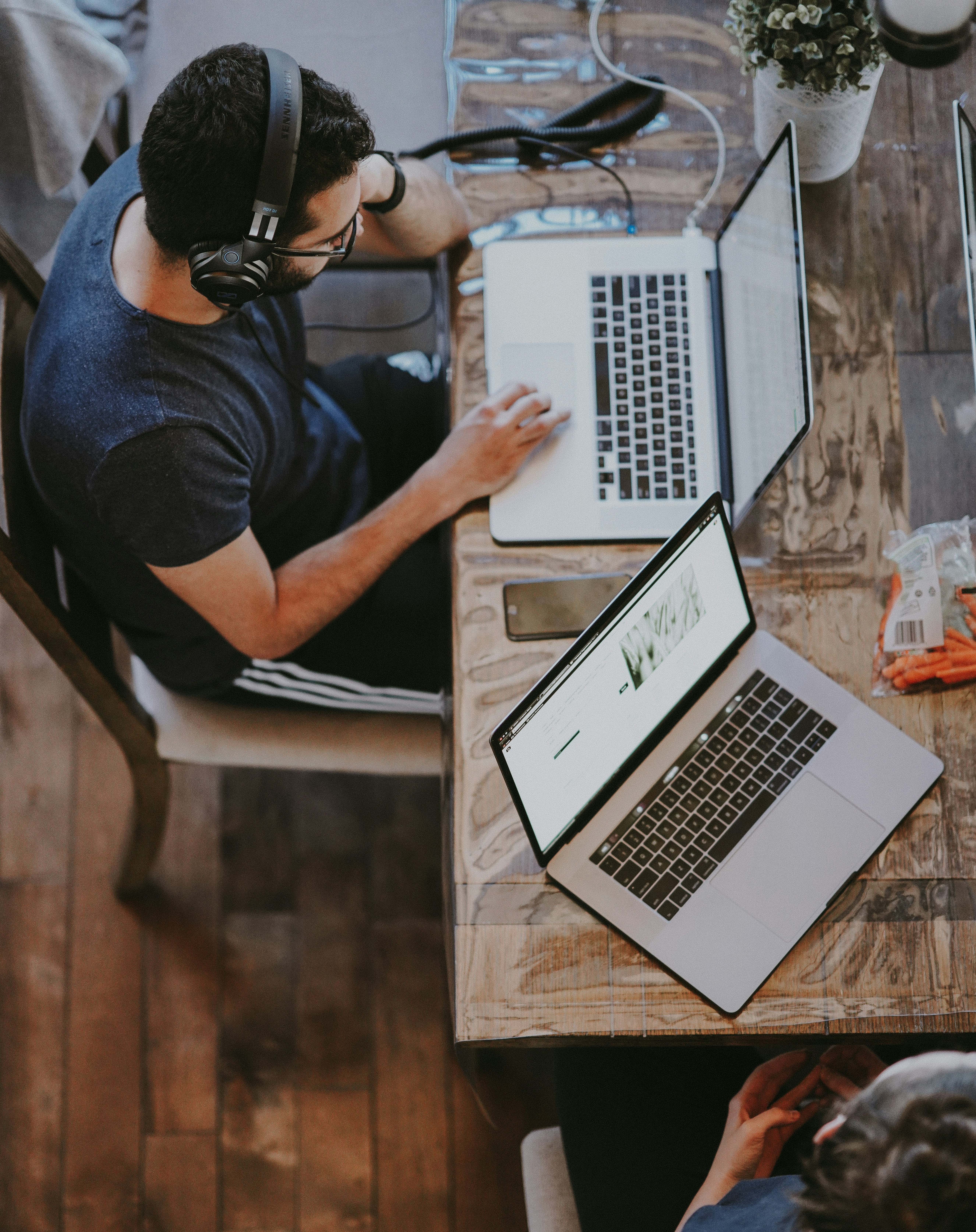 Equipe colaborativa trabalhando